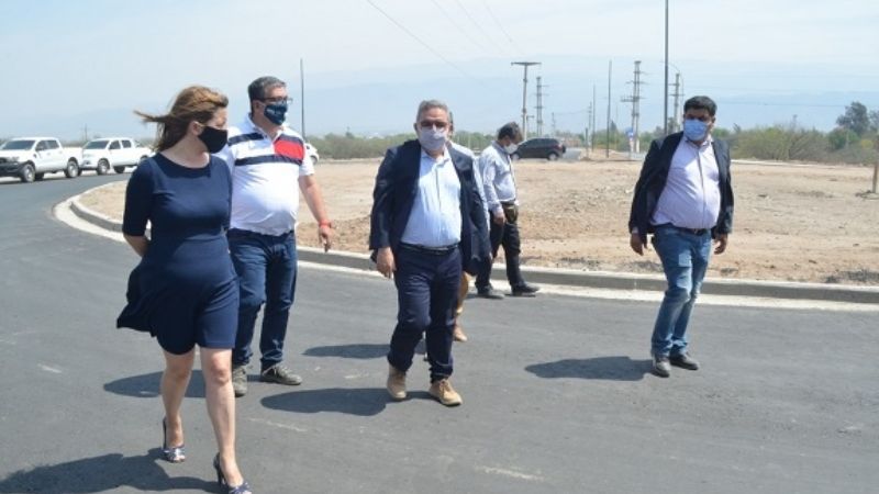 Jalil y Zenteno recorrieron obras en Valle Viejo