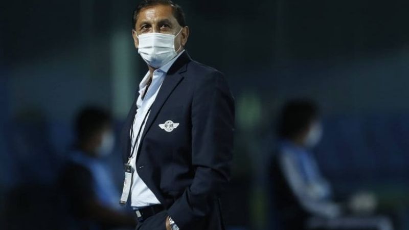 Ramón Díaz dejó de ser el entrenador de Libertad