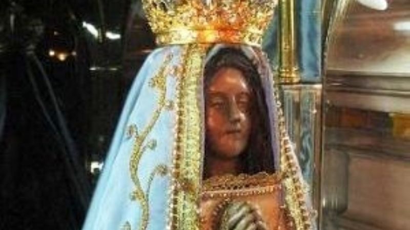 Octubre es el mes de la Misión, la Familia y el Rosario