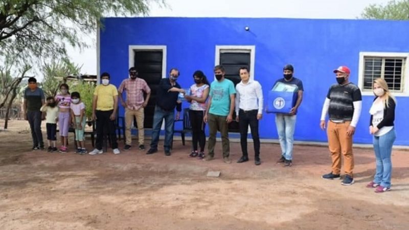 Entrega de dos módulos habitacionales