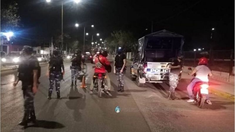 Trece vehículos secuestrados en controles