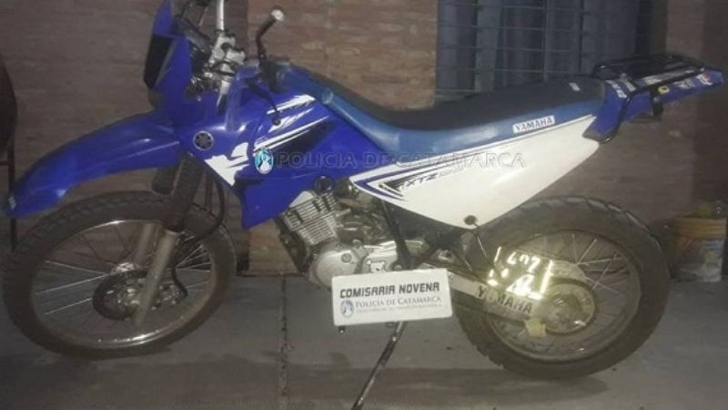Aprehenden a un hombre y recuperan una moto