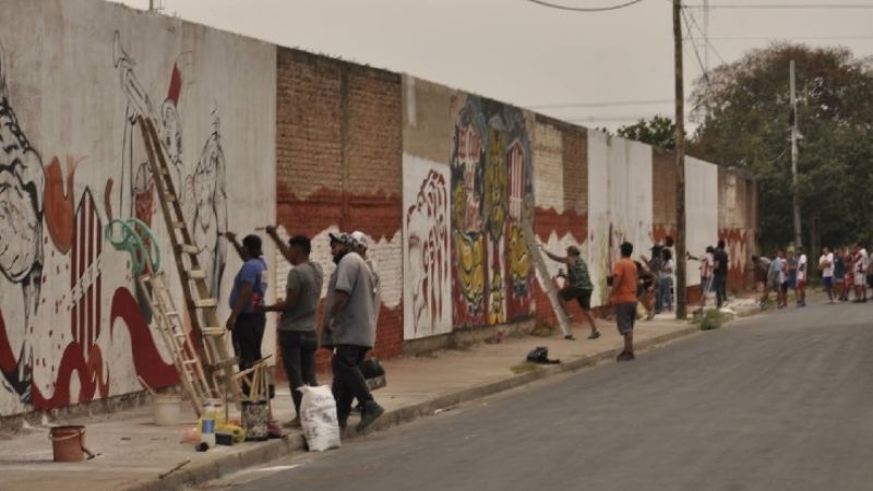 La campaña por la presidencia soltó al “león” por Villa Cucas