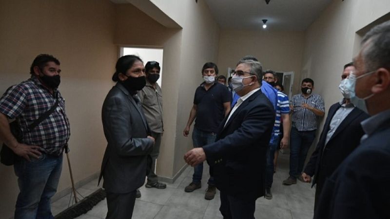 Entregan netbooks, maquinaria y viviendas en Mutquín y Saujil