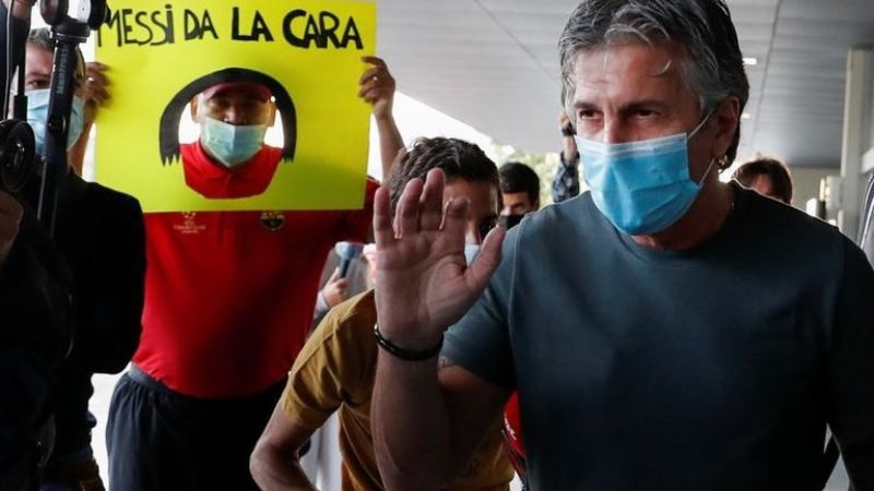 Vuelta de rosca; ahora Messi analiza la chance de seguir en Barcelona