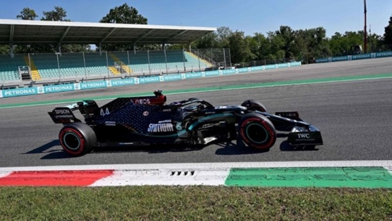 Hamilton con nueva “pole” y record para Monza