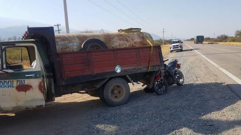 Motociclista chocó con un camión en Huillapima