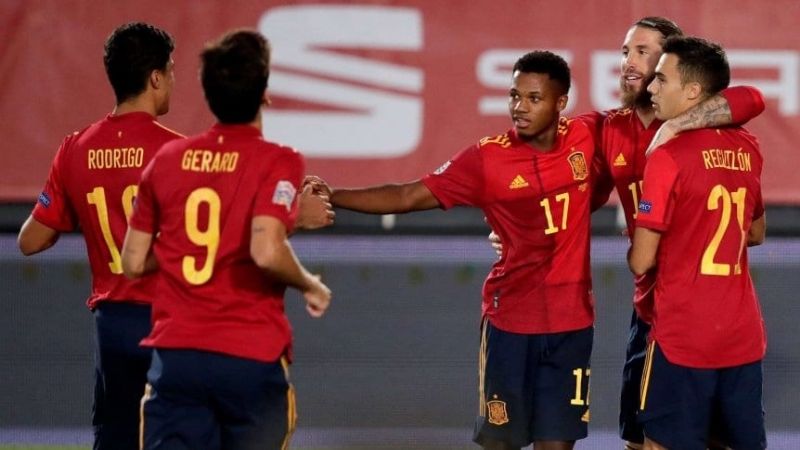 Goleada de España a Ucrania y empate de Alemania con Suiza