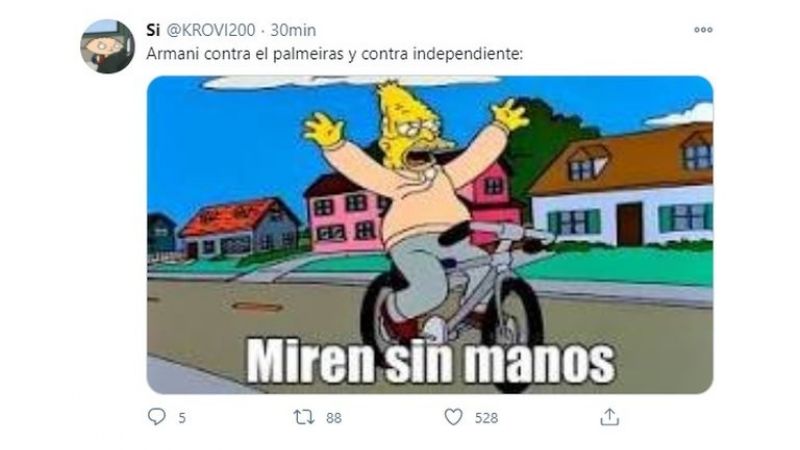 El arquero Armani acaparó las cargadas en las redes