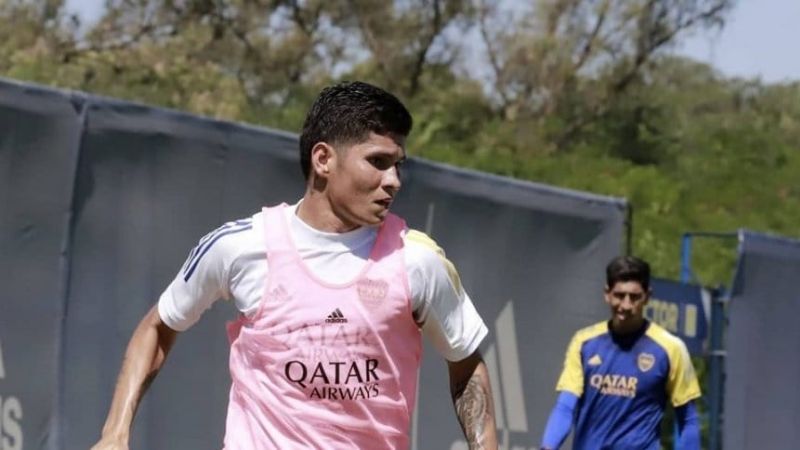 Russo tiene tres nombres para dos lugares del mediocampo