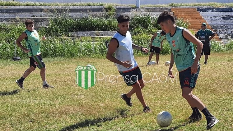 Esperando al “Ocotero”, San Martín se “tiró” a la pileta