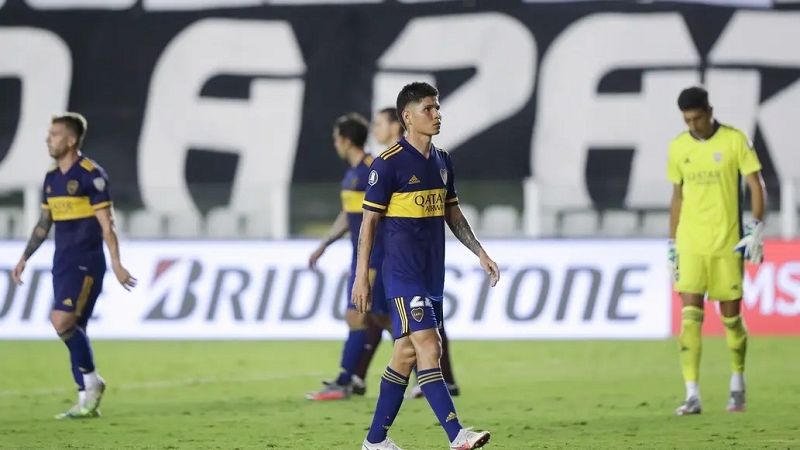 Boca, eliminado por el Santos que lo goleó 3 a 0