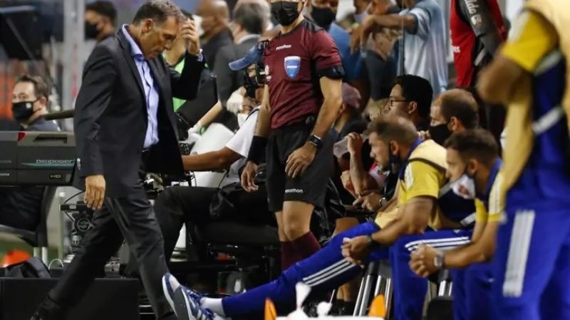 Boca, eliminado por el Santos que lo goleó 3 a 0