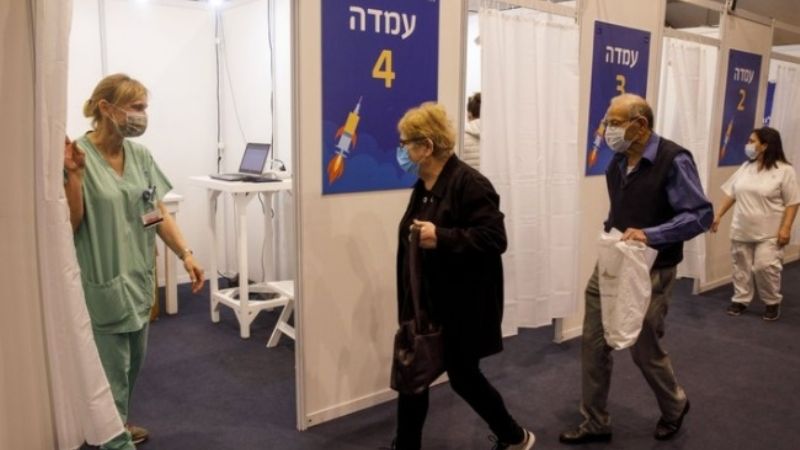 Israel: aplicación de la primera dosis disminuyó contagios en un 50% tras 14 días