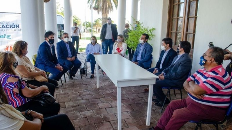 Gremios educativos se reunieron con Trotta