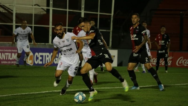 Colón venció a Cipoletti y avanzó a 16vos. en Copa Argentina