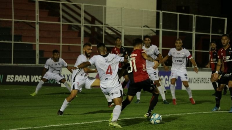 Colón venció a Cipoletti y avanzó a 16vos. en Copa Argentina