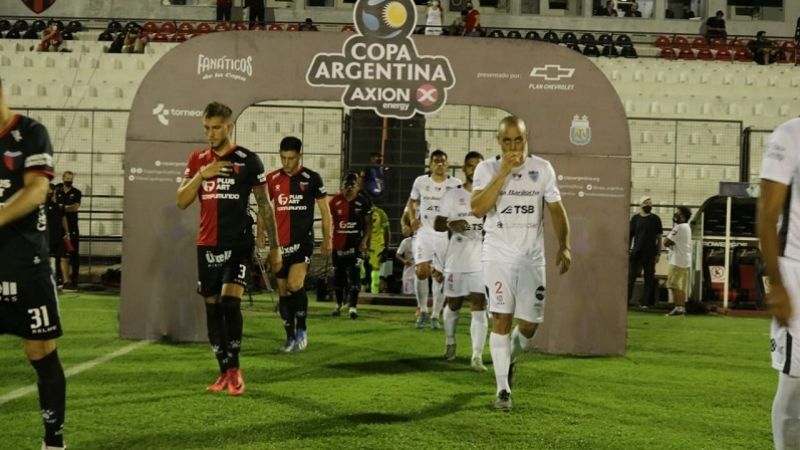 Colón venció a Cipoletti y avanzó a 16vos. en Copa Argentina