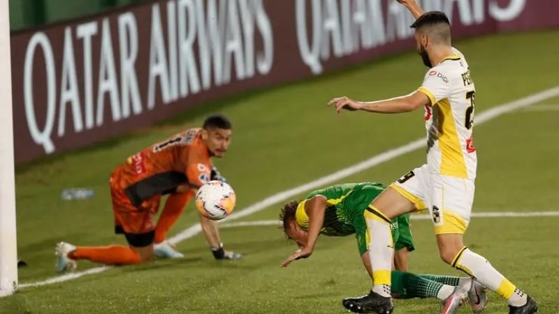 Defensa accedió a la final de la Sudamericana, con Lanús