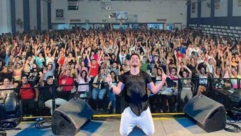 Cruz del Eje multó a Damián Córdoba por incumplir protocolos