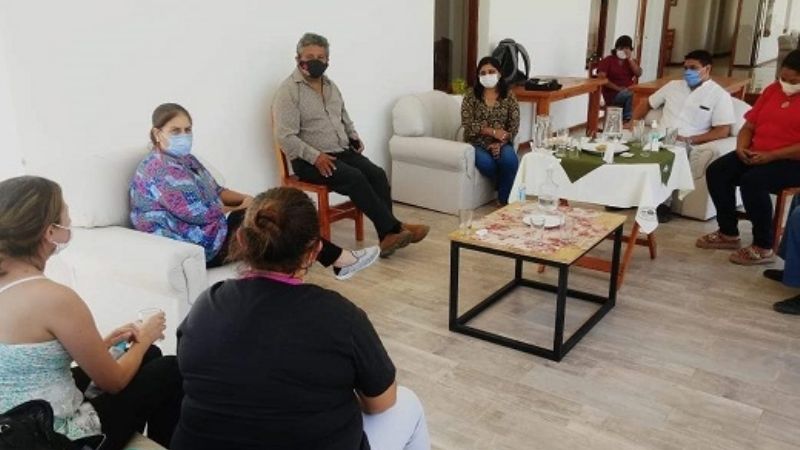 Gómez recibió al equipo de Salud de la Provincia