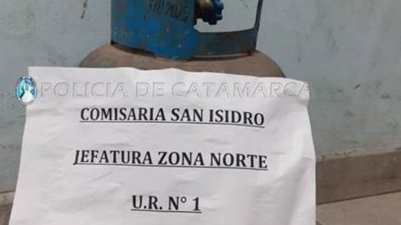 Secuestran un celular y una garrafa