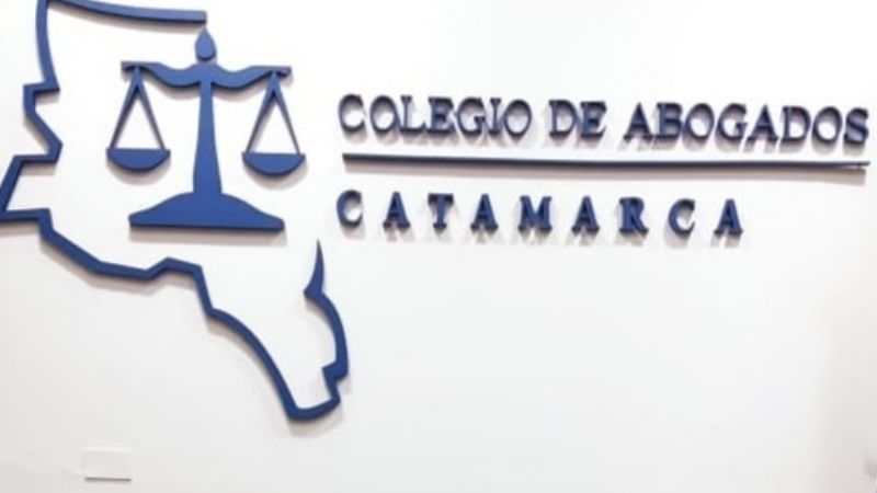 La carrera por la vacuna: abogados piden ser vacunados primero