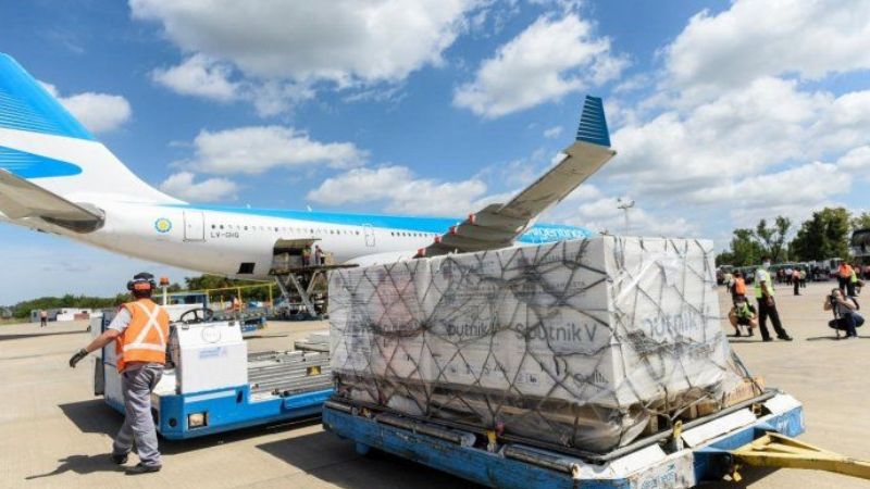 Preparan operativo para traer otras cinco millones de Sputnik V