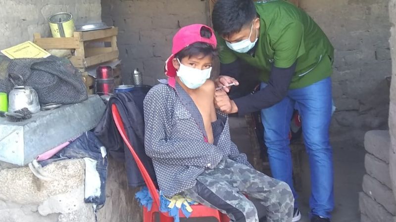 Agentes sanitarios continúan en la prevención de enfermedades