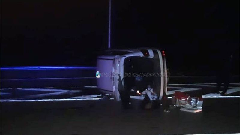 Vuelco en Av. Circunvalación