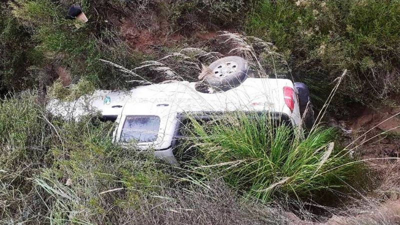 Volcó y cayó a un barranco en Aconquija