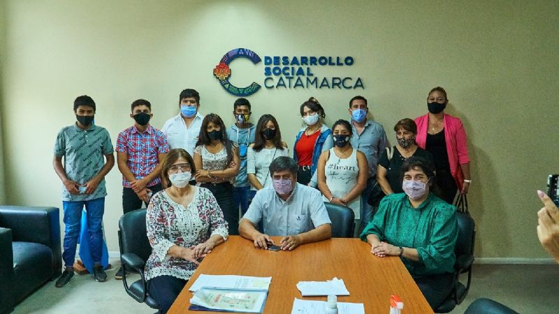 Acompañan a jóvenes en su autonomía progresiva