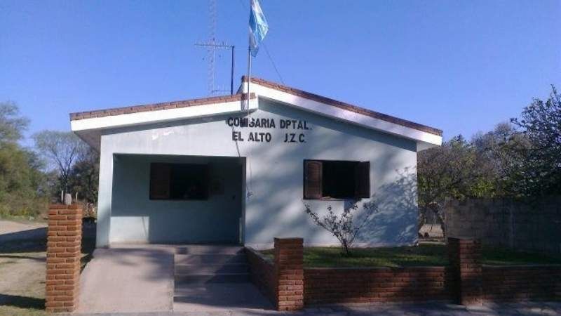 Detienen a una mujer en El Alto por golpear a un niño de 2 años