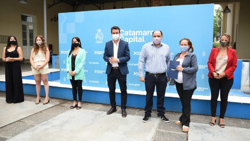 Saadi entregó certificados de entrenamiento laboral