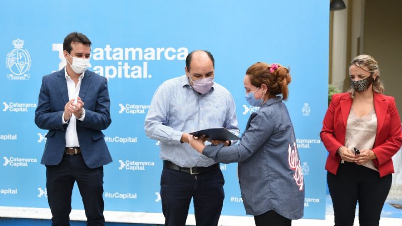 Saadi entregó certificados de entrenamiento laboral