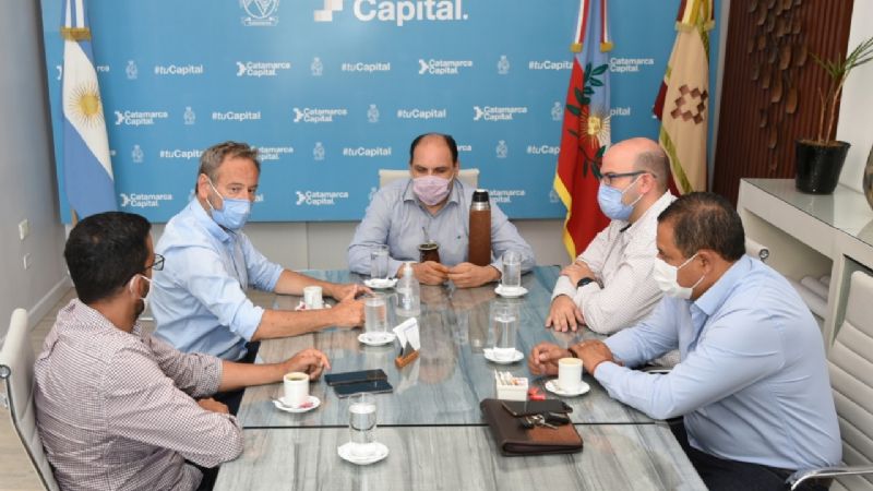 Aguas de Catamarca cubrirá los baches que genere en la ciudad