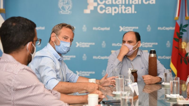 Aguas de Catamarca cubrirá los baches que genere en la ciudad