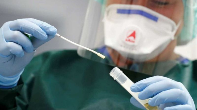 El hisopado anal por Covid-19 permite detectar el virus "con mayor precisión"