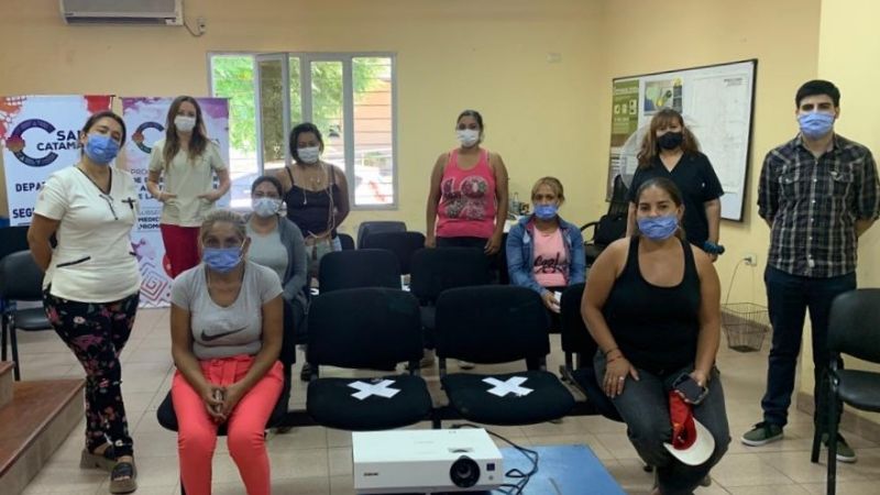 Capacitaron sobre BPM a los trabajadores del comedor “Gauchito Gil”