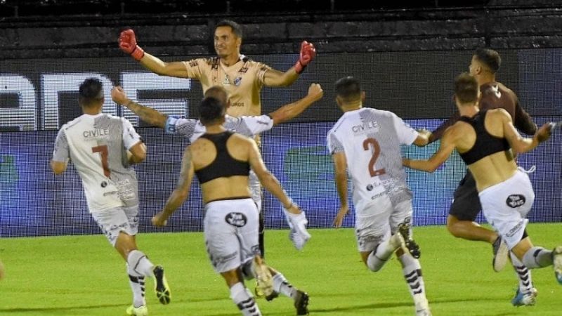 Platense volvió a la “A”, después de 22 años