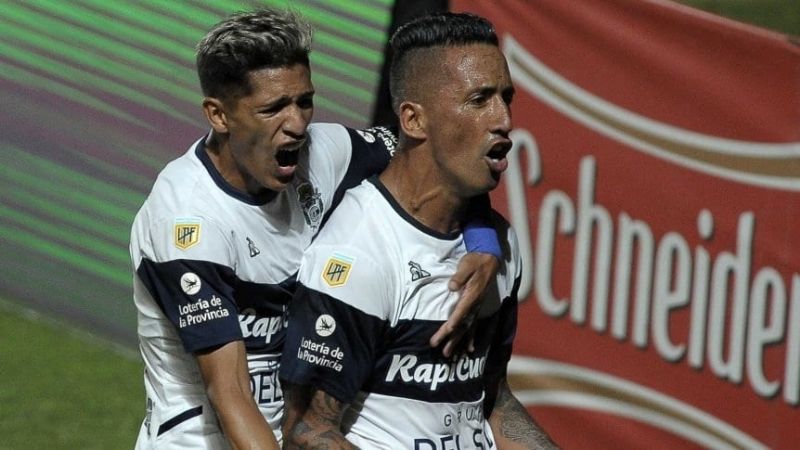 Con gol de un ex Huracán, Gimnasia eliminó a San Lorenzo