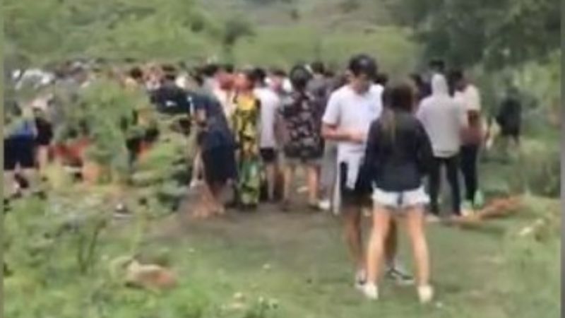 Vecinos desbarataron una fiesta clandestina que duró tres días en “la Playa de los Hippies”