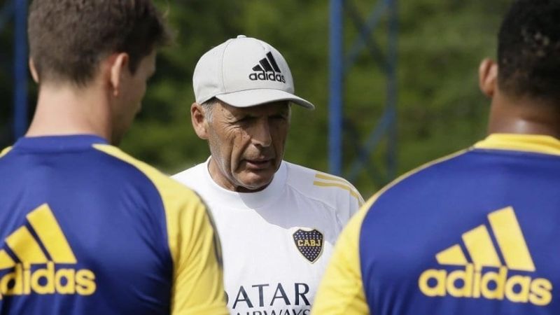 El DT Russo paró al Boca que enfrentará al Santos