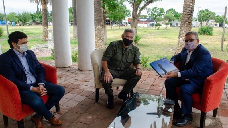 El Gobernador recibió al nuevo Jefe de la Agrupación VIII de Gendarmería