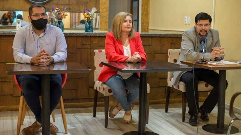 Pennise y Figueroa instaron a terminar con los conflictos