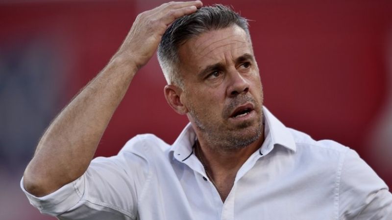 Lucas Pusineri dejó de ser el DT de Independiente