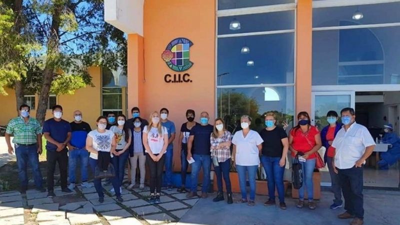 Personal médico de Tinogasta se vacunó contra el Covid-19