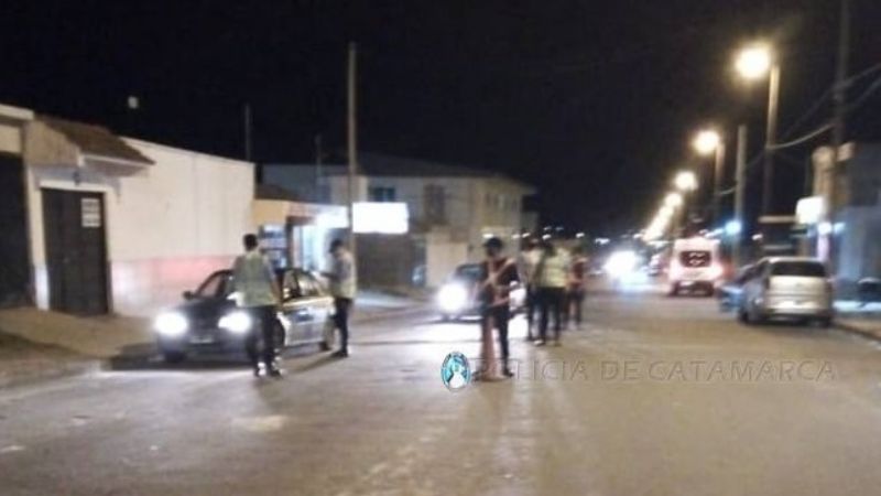 Retienen 36 vehículos en controles