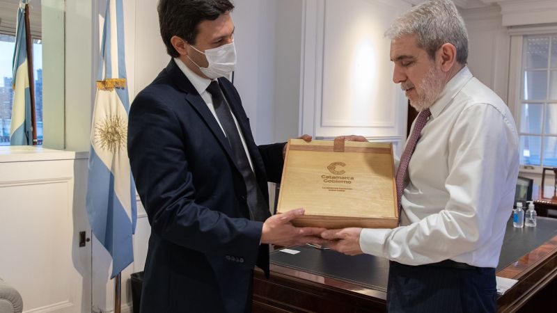 Aníbal Fernández recibió al ministro Aguirre