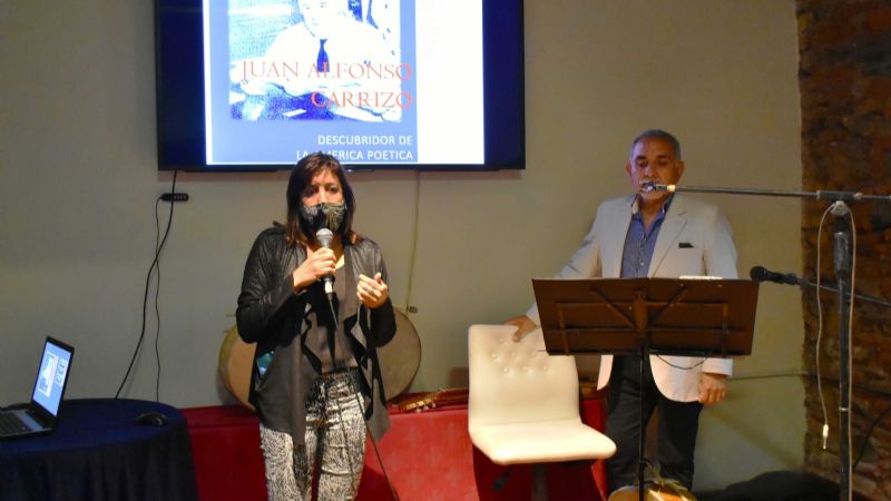 Rafael Toledo presentó la obra de recopilación de coplas de Juan Alfonso Carrizo